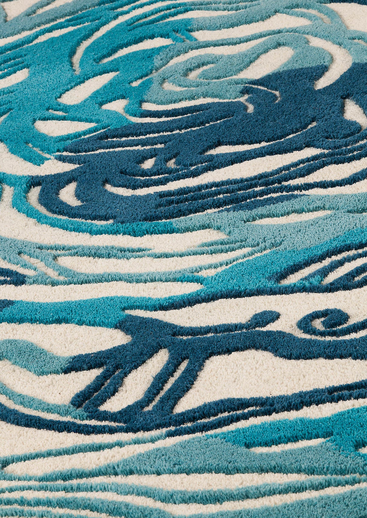 Hand-Tufted Floral Shaped Milano Hibiscus Turquoise Rug